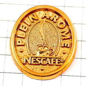 ピンバッジ・ネスカフェコーヒー珈琲カップ香り立つ金色ゴールド NESTLE NESCAFE  SWISS