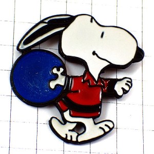 ピンバッジ・ボウリングするスヌーピー青い球 SNOOPY UFS