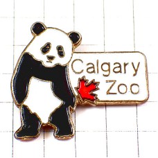 ピンバッジ・パンダと楓カナダ国旗カルガリー動物園  CALGARY-1988 CANADA ZOO