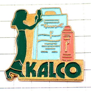 ピンバッジ・洗剤カルコ女の子グリーン緑色 KALCO