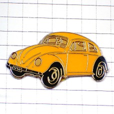 ピンバッジ・ワーゲン車ビートル黄色オールドカー VW-BEETLE VW VOLKSWAGEN GERMANY