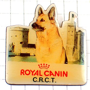 ピンバッジ・シェパード犬とお城 ROYAL-CANIN BERGER-ALLEMAND LA-ROCHELLE FRANCE