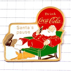 ピンバッジ・サンタクロースのおじいさん一休みコカコーラ COCA-COLA CHRISTMAS