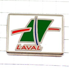 ピンバッジ・ラバル緑の四角 LAVAL FRANCE