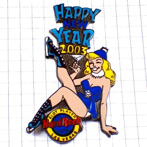 ピンバッジ・ハードロックカフェ青いバニーガール女の子カクテル酒ラスベガス HARD-ROCK-CAFE HRC HAPPY-NEW-YEAR 2003 LAS-VEGAS USA