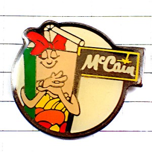 ピンバッジ・オレンジジュース赤いリボンの女の子 FRITE MC-CAIN PATATO