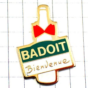 ピンバッジ・蝶ネクタイのミネラル水ボトル容器バドワ社 BADOIT FRANCE