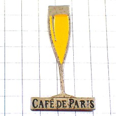 ピンバッジ・カフェドパリお酒グラス一杯 CAFE-DE-PARIS