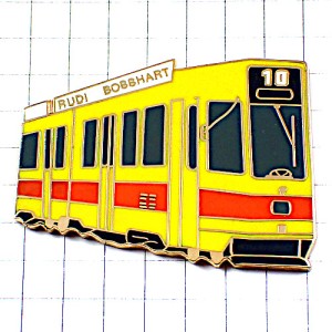 ピンバッジ・黄色い鉄道車両スイスのバーゼル  BASEL SWISS