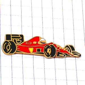 ピンバッジ・赤いF1レースの車 FERRARI ITALY