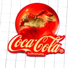 ピンバッジ・クリスマスのサンタクロースとコカコーラを飲み干す COCA-COLA SANTA-CLAUS GERMANY