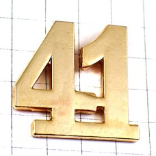 ピンバッジ・数字「４１」ゴールド金色