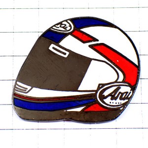 ピンバッジ・アライＦ１ヘルメット二輪レース仕様 F1 ARAI HELMET