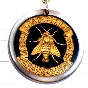 キーホルダー・ミツバチ蜜蜂カトリック聖クリストフォロス聖人 SAINT-CHRISTOPHE LUCKY-CHARM ABEILLE BEE FRANCE