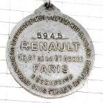 キーホルダー・パリの凱旋門ルノー車シルバー銀色RENAULT-ETOILE ARC-DE-TRIOMPHE CHAMPS-ELYSEES RENAULT FRANCE