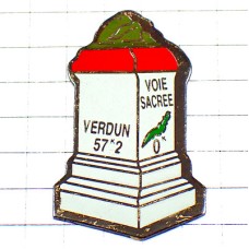 ピンバッジ・第一次大戦ヴェルダン兵士ミリタリーフランス軍 VERDUN VOIE-SACREE FRANCE