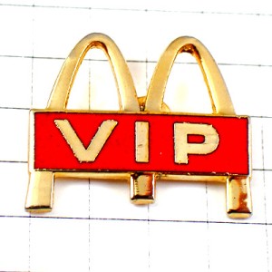 ピンバッジ・マクドナルドＭとＶＩＰ MC-DONALDS