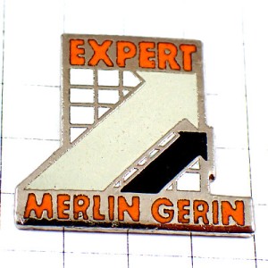 ピンバッジ・電気エキスパート方眼紙オレンジ色と灰色の矢印 MERLIN-GERIN SCHNEIDER EXPERT