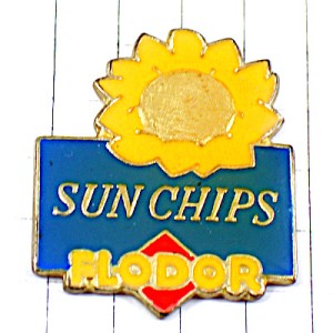 ピンバッジ・ヒマワリ黄色い花ポテトチップス FLODOR FRITTES CHIPS FRANCE