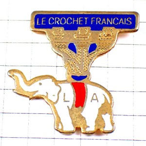 ピンバッジ・ゾウ象とフックLAメルスリー手芸用品 LE-CROCHET-FRANCAIS FRANCE