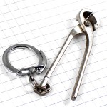 キーホルダー・ピンサー工具プライヤー銀色シルバー 