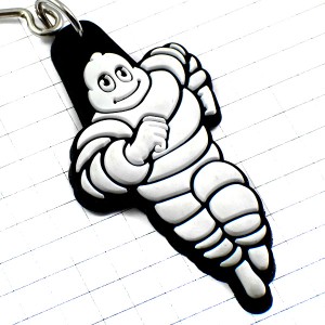 キーホルダー・ミシュラン社ビバンダムくん白いキャラクタービブ BIBENDUM MICHELIN FRANCE