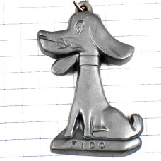 キーホルダー・FIDOグレー灰色の犬イヌ