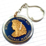 キーホルダー・ルイ14世コニャック酒マーテル肖像 MARTELL COGNAC LOUIS-14 LOUIS-XIV BOURBON FRANCE