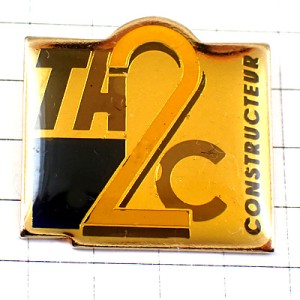 ピンバッジ・数字の２Ｃ
