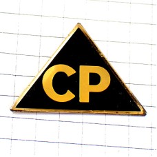 ピンバッジ・黒い三角アルファベットＣＰ