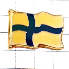 ピンバッジ・フィンランド国旗はためく FLAG FINLAND
