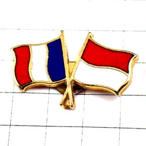 ピンバッジ・フランス国旗モナコ青白赤