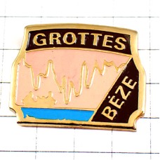 ピンバッジ・ベーズの洞窟 BEZE GROTTE FRANCE