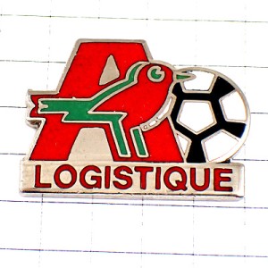 ピンバッジ・赤い小鳥Ａサッカー球オーション店スーパーマーケット AUCHAN FRANCE