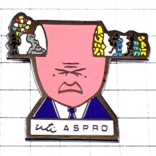 ピンバッジ・サヴィニャック画アスプロのおじさん頭痛薬しかめ面たくさん人が頭の中を通るような痛み ASPRO RAYMOND-SAVIGNAC