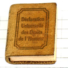 ピンバッジ・人権宣言フランス語の本 HUMAN-RIGHTS DECLARATION-DES-DROITS-DE-L- HOMME FRANCE