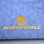 ピンバッジ・アエロスパシアル社18個セット人工衛星ロケット飛行機ヘリコプター箱付き AEROSPATIALE EADS AIRBUS FRANCE