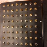 ピンバッジのファイル・バインダー黒ビンテージ中古品