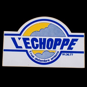 ステッカー・もくもくとした雲 L-ECHOPPE AMIENS FRANCE