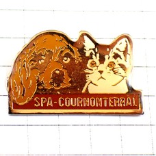ピンバッジ・救いをもとめる子猫や子犬ＳＰＡ動物愛護 COURNONTERRAL FRANCE
