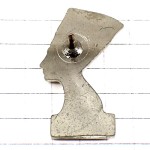 ピンバッジ・古代エジプト女王ネフェルティティ銀色プラスチック製シルバー THEBEN EGYPT