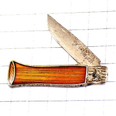 ピンバッジ・オピネル折りたたみ式のナイフ一本 OPINEL FRANCE