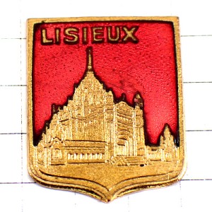 ピンバッジ・サントテレーズドリジュー教会の赤い紋章ゴールド金色 LISIEUX FRANCE