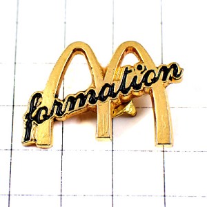 ピンバッジ・マクドナルドＭゴールド金色フォーメーション