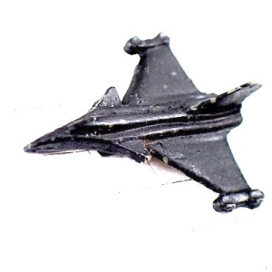ピンバッジ・黒い飛行機ラファール戦闘機ダッソー社 DASSAULT RAFALE FRANCE
