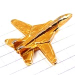 ピンバッジ・飛行機ミリタリー立体型戦闘機ゴールド金色