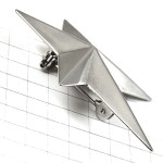 ブローチ・ティエリーミュグレー銀色スター星 THIERRY-MUGLER FRANCE