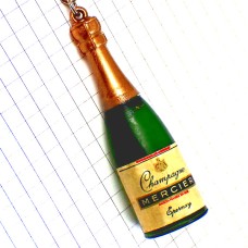 キーホルダー・メルシエ酒シャンパーニュ緑色の瓶シャンパン CHAMPAGNE MERCIER FRANCE