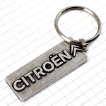 キーホルダー・シトロエン車エンブレム銀色シルバーロゴ CITROEN FRANCE