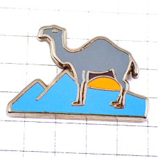 ピンバッジ・ラクダ駱駝ピラミッドらくだキャメル太陽エジプト CAMEL EGYPT USA